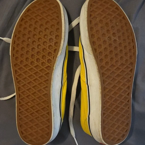 Classic Vans Women's Sz 6 - Picture 3 of 5